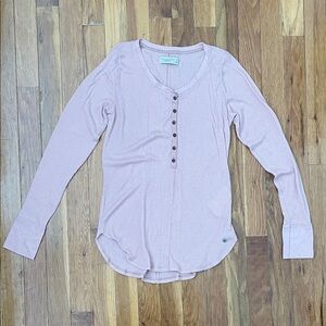 Abercrombie & Fitch Blush Long Sleeve Tee